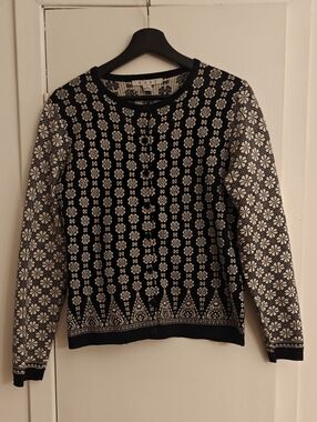 CAbi Black & White Patterned Knit Sweater